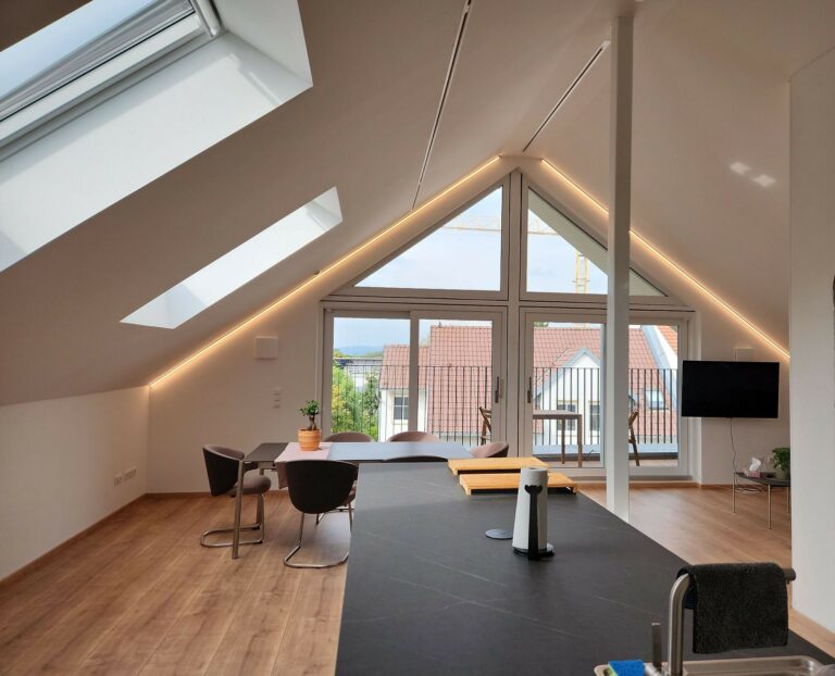 2023-09-18_14-49-8ccwuo